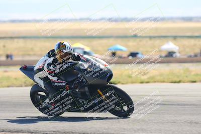 media/Oct-14-2023-TrackXperience (Sat) [[0517685739]]/Level 3/session 5 turn 12/
